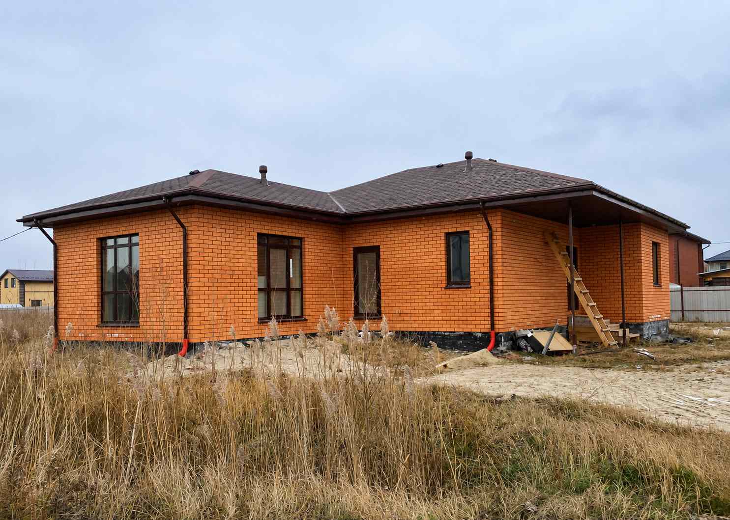 https://habarovsk.tgv-stroy.ru/storage/app/uploads/public/6a7/aaf/281/6a7aaf2815ba9013923669.jpg